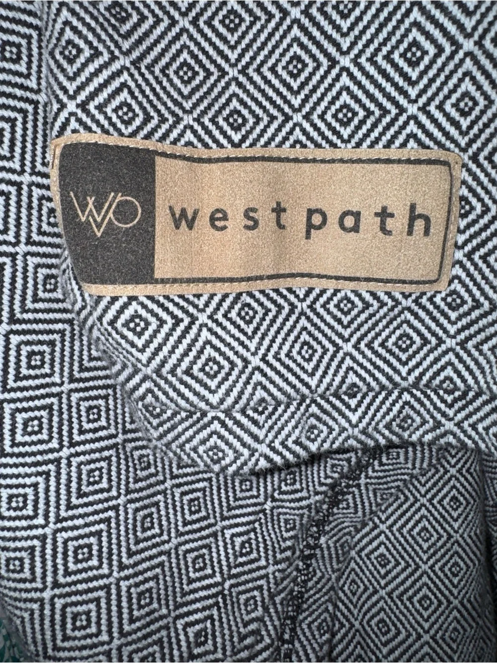 Westpath Women's Surf/Beach Hoodie XL Gray Black Geometric Knit Pocket
